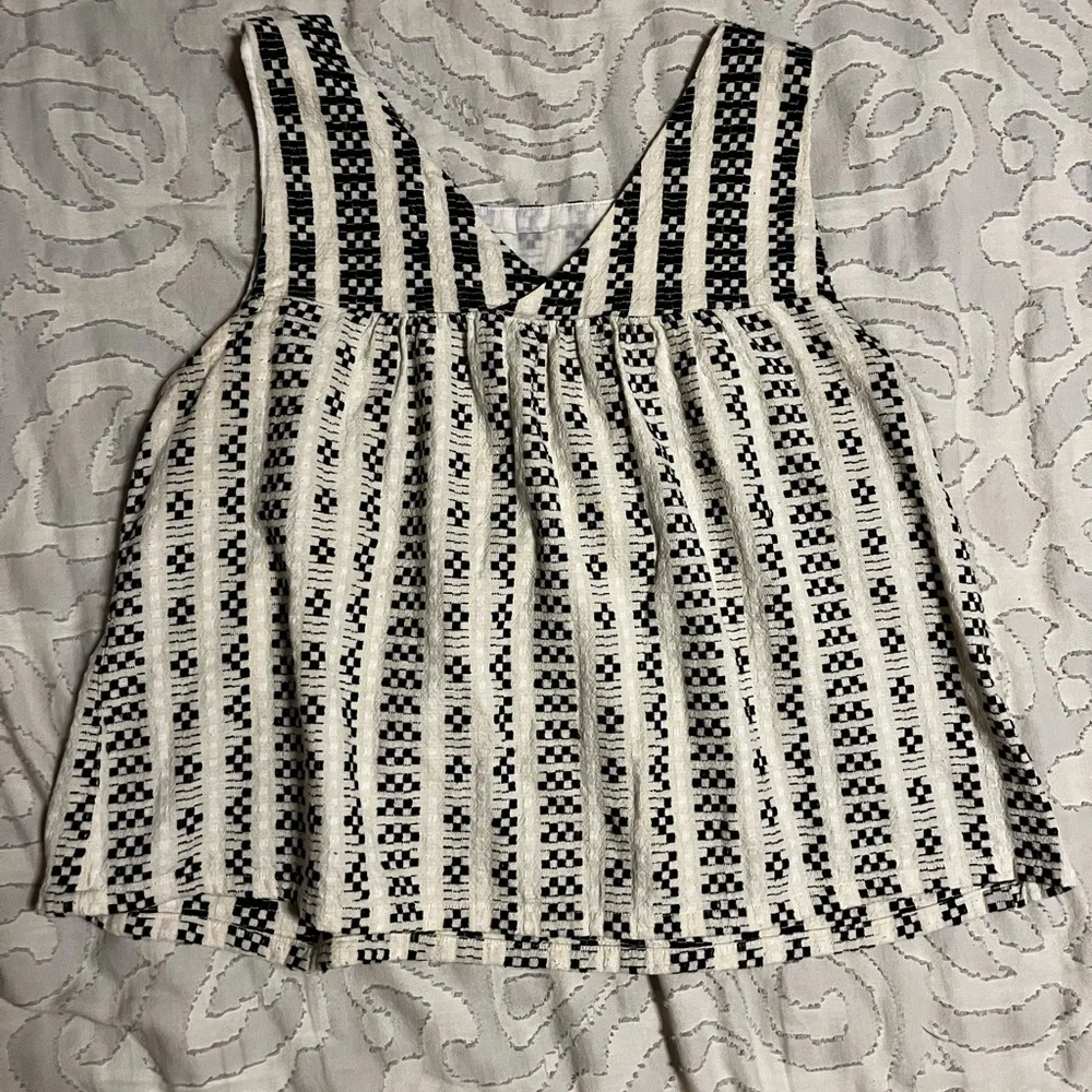 Ace & Jig charm top L - Picture 2 of 5